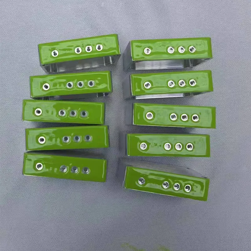 Зеленый съемный клей1 (1)